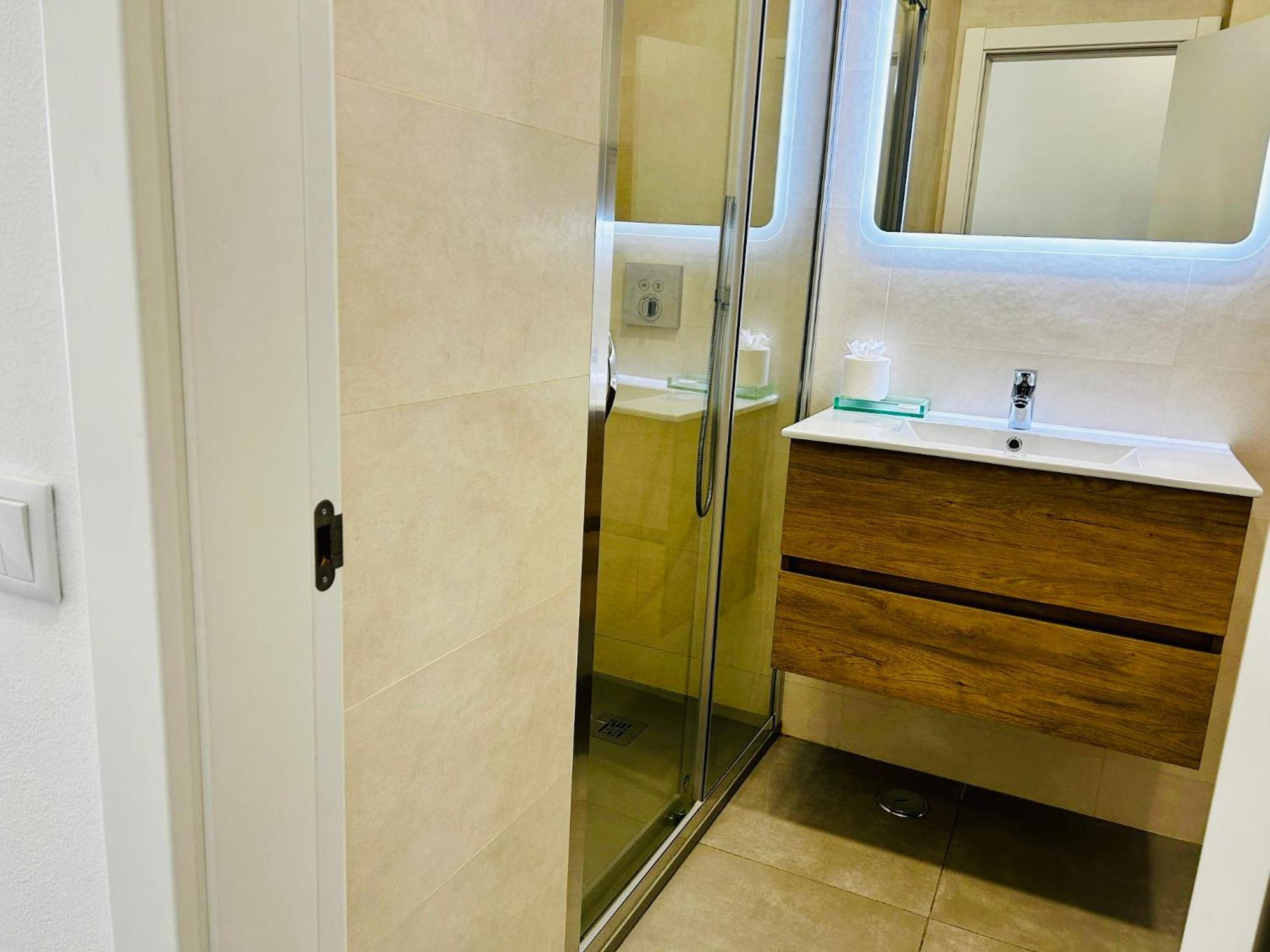Studio Apt With Spectacular Views Of Lagos Marina Exterior photo